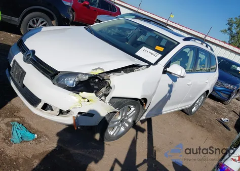 2011 Volkswagen Jetta Sportwagen 2.0L Tdi z USA, uszkodzony, nr VIN 3VWPL7AJ7BM626647